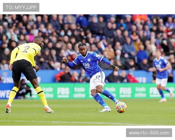 利兹联主场埃兰路球场扩建计划公布,未来容量将提升至53000人 利兹联主场埃兰路球场扩建计划公布,未来容量将提升至53000人